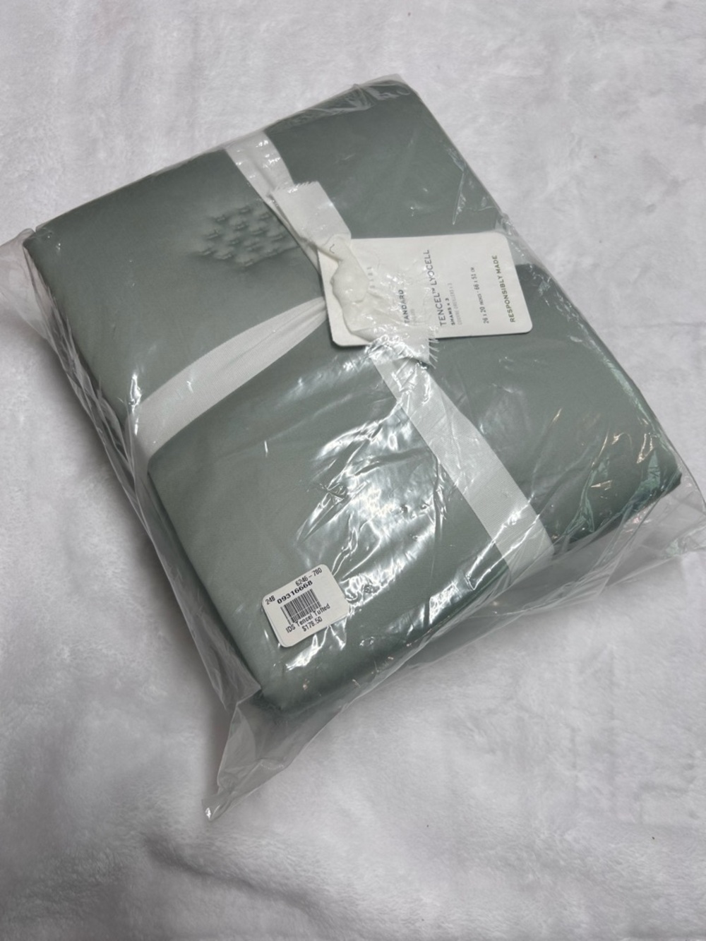 3 Pottery Barn Tencel Lyocell Tufted Standard Pillow Sham Covers NWT Green